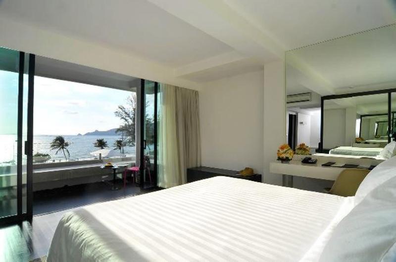 B - Lay Tong Resort Phuket Exterior photo